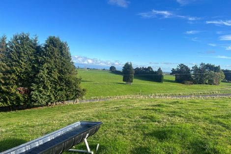 Photo of property in 14 London Street, Kimbolton, Feilding, 4777