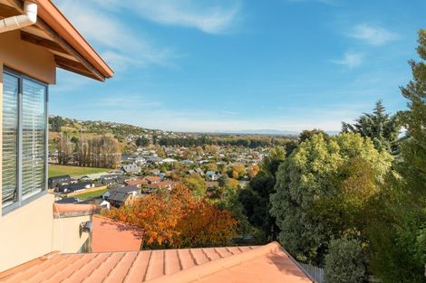 Photo of property in 20 Lucknow Place, Cashmere, Christchurch, 8022