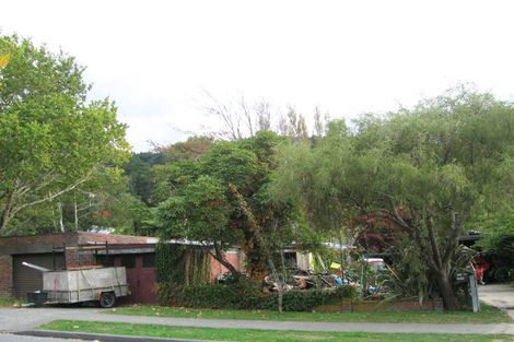 Photo of property in 76 Pinehaven Road, Pinehaven, Upper Hutt, 5019