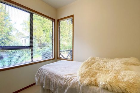 Photo of property in 2/14 Regia Close, Half Moon Bay, Auckland, 2012