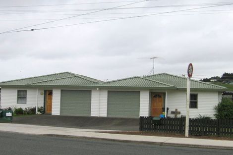 Photo of property in 34 Awaroa Road, Helensville, 0800