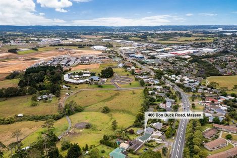 Photo of property in 466 Don Buck Road, Massey, Auckland, 0614