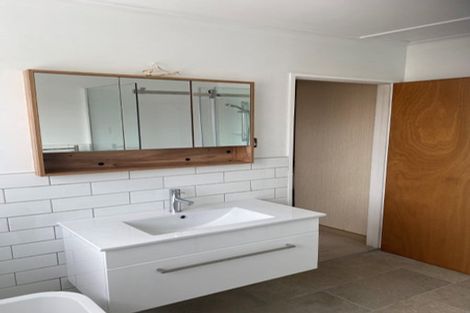 Photo of property in 455 Marine Parade, Napier South, Napier, 4110