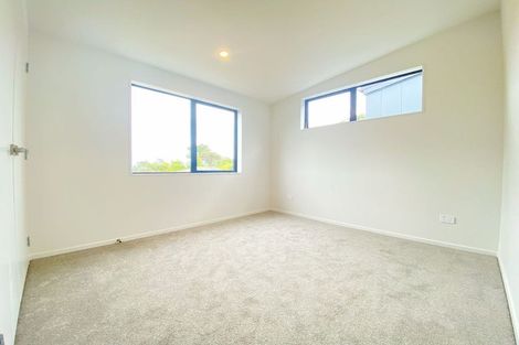 Photo of property in 296c East Coast Road, Forrest Hill, Auckland, 0620