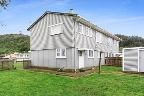 Photo of property in 9 Eldon Grove, Taita, Lower Hutt, 5019