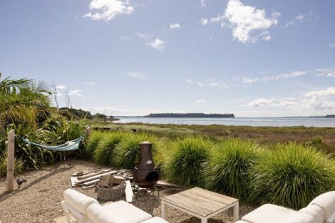 Photo of property in 10 Josephine Place, Omokoroa, 3114