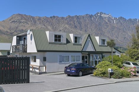 Photo of property in 3 Remarkables Crescent, Frankton, Queenstown, 9300