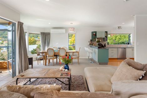 Photo of property in 4 Rimu Terrace, Waikawa, Picton, 7220