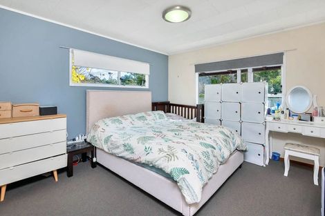 Photo of property in 8 Charnley Grove, Glenfield, Auckland, 0629