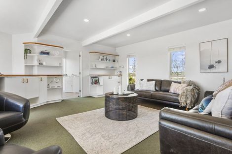 Photo of property in 825 Beach Road, Browns Bay, Auckland, 0630