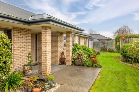 Photo of property in 6 Meeking Place, Aidanfield, Christchurch, 8025