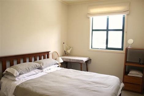 Photo of property in Tennyson Apartments, 16/25 Tennyson Street, Te Aro, Wellington, 6011