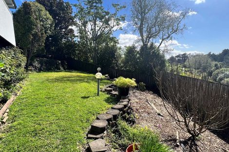 Photo of property in 2/5 Pelican Lane, Unsworth Heights, Auckland, 0632