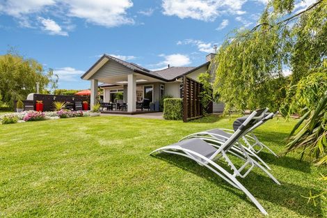 Photo of property in 139 Richmond Road, Brixton, New Plymouth, 4373