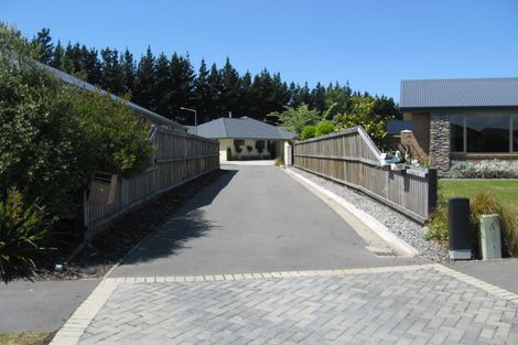 Photo of property in 18 Falconridge Place, Shirley, Christchurch, 8061