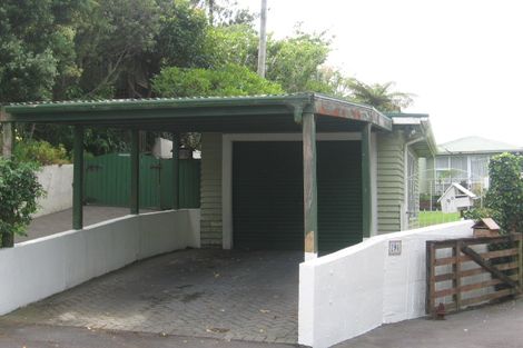 Photo of property in 19b Putnam Street, Northland, Wellington, 6012