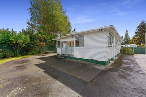 Photo of property in 16 Rimu Street, Otaki, 5512