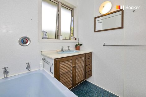 Photo of property in 2 Heath Street, Andersons Bay, Dunedin, 9013