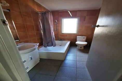 Photo of property in 109 Woodglen Road, Glen Eden, Auckland, 0602