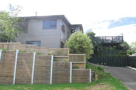 Photo of property in 27 Vista Crescent, Maoribank, Upper Hutt, 5018