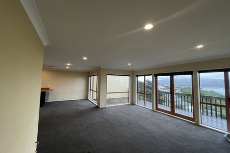 Photo of property in 13 Birkhall Grove, Strathmore Park, Wellington, 6022