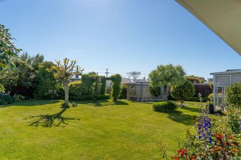 Photo of property in 23 Lowes Place, Solway, Masterton, 5810