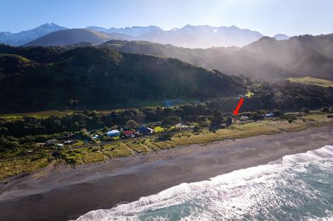 Photo of property in 1404 State Highway 1, Mangamaunu, Kaikoura, 7371