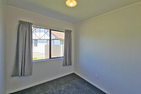 Photo of property in 36 Whiting Crescent, Greenmeadows, Napier, 4112