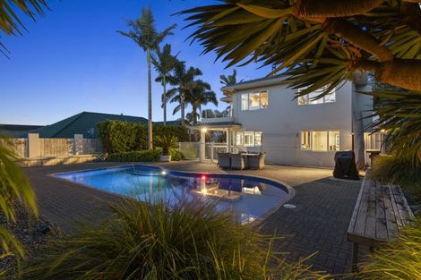 Photo of property in 6 Girdhar Place, Pukekohe, 2120