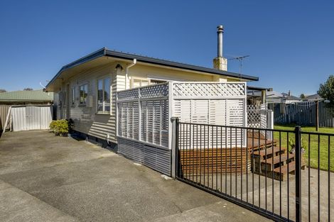 Photo of property in 9 Rimu Place, Taradale, Napier, 4112