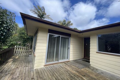 Photo of property in 5 Eagleson Street, Northcross, Auckland, 0632