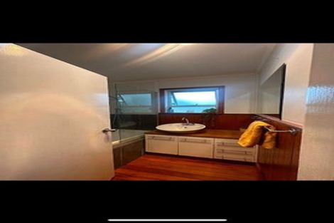 Photo of property in 105 Triangle Road, Massey, Auckland, 0614