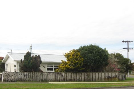 Photo of property in 377 Carrington Street, Upper Vogeltown, New Plymouth, 4310