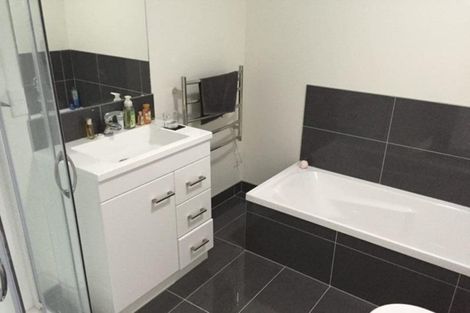 Photo of property in 42 Kuaka Drive, Takanini, 2112