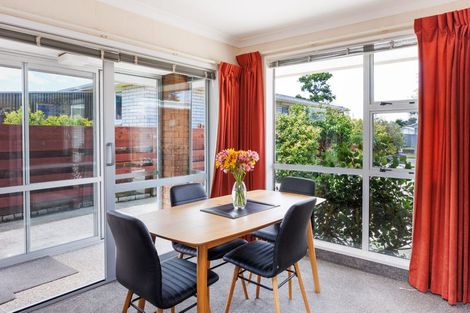 Photo of property in 29b Raglan Avenue, Cloverlea, Palmerston North, 4412