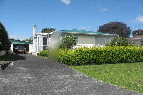 Photo of property in 4 Roberts Avenue, Aramoho, Whanganui, 4500