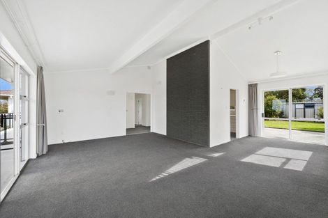 Photo of property in 18 Seaview Road, Ruakaka, 0116