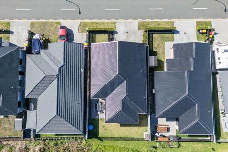 Photo of property in 11 Hinaki Street, Poike, Tauranga, 3112
