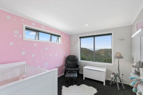 Photo of property in 36 Epic Way, Newlands, Wellington, 6037
