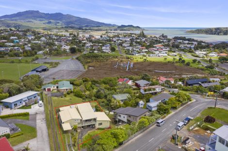 Photo of property in 7 Government Road, Raglan, 3225