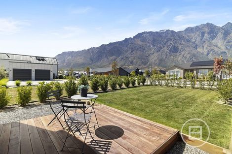 Photo of property in 22 Woolshed Road, Jacks Point, Queenstown, 9371
