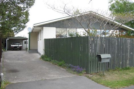 Photo of property in 20 Amberley Beach Road, Amberley, 7410