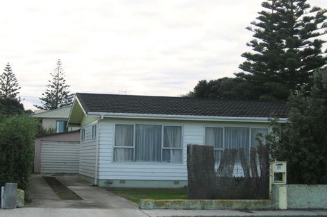 Photo of property in 69 Moana Street, Otaki Beach, Otaki, 5512