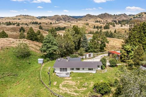 Photo of property in 2582 Okau Road, Ahititi, Stratford, 4397