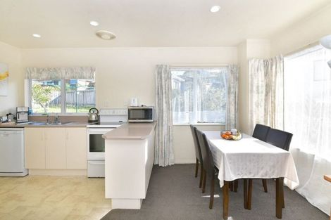 Photo of property in 38 Charlotte Street, Stanmore Bay, Whangaparaoa, 0932