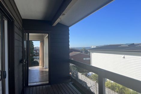 Photo of property in 1/26 East Coast Road, Milford, Auckland, 0620