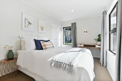 Photo of property in 17 Salmond Place, Dinsdale, Hamilton, 3204