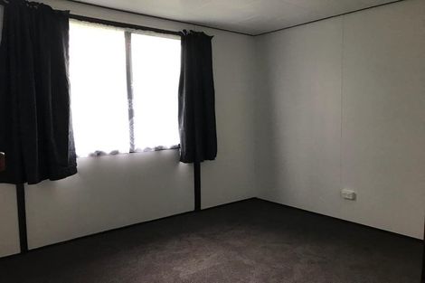 Photo of property in 2 Sequoia Place, Pukete, Hamilton, 3200