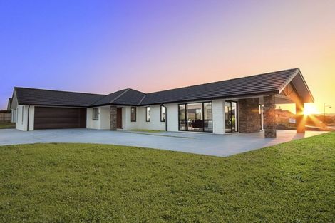 Photo of property in 110 Ti Tree Way, Hunua, 2583