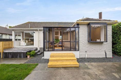 Photo of property in 19 Belfield Street, Dallington, Christchurch, 8061